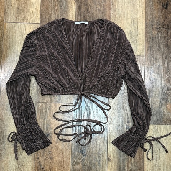 Boutique Long Sleeve - Picture 5 of 14